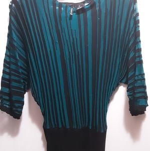 Half sleeve waist fitting blouse